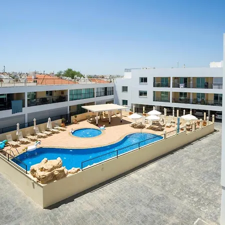 Daire Sea View Apt*spacious Balcony*200m To The